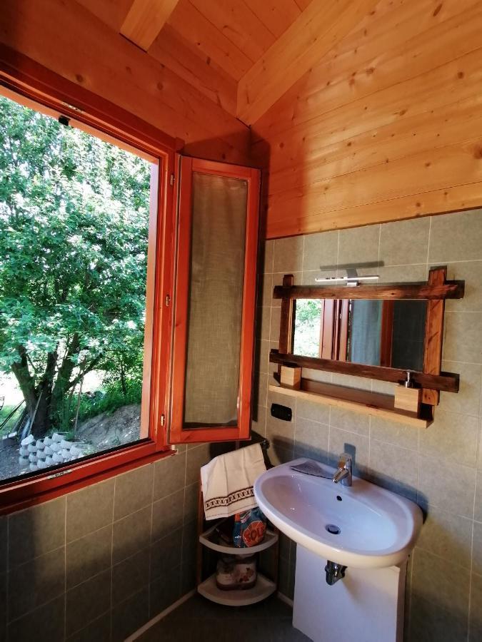 Agriturismo Bio Apipoli Lucino Kültér fotó