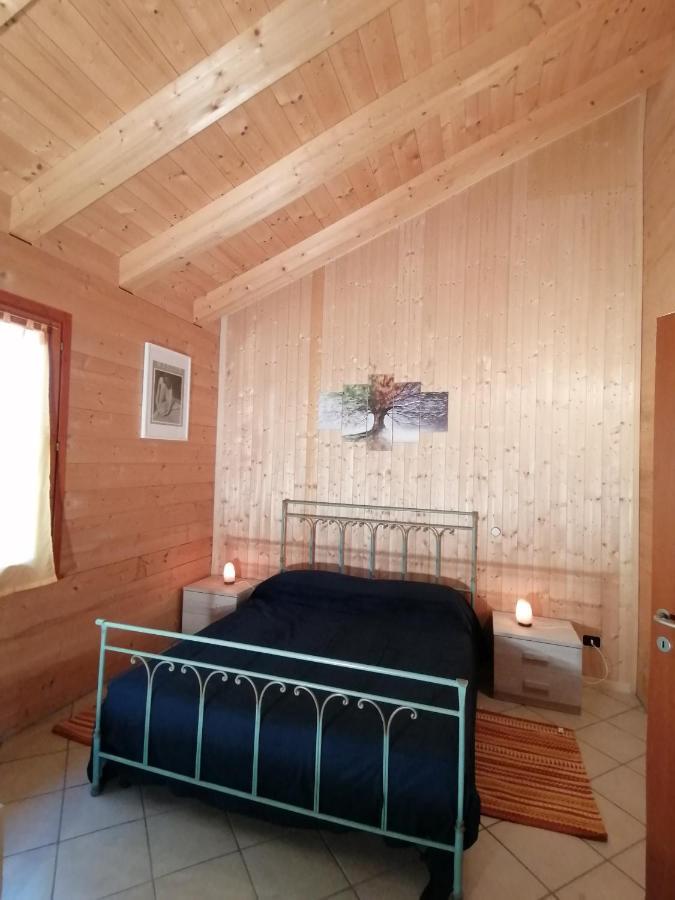 Agriturismo Bio Apipoli Lucino Kültér fotó