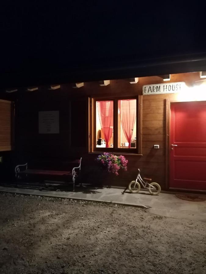Agriturismo Bio Apipoli Lucino Kültér fotó
