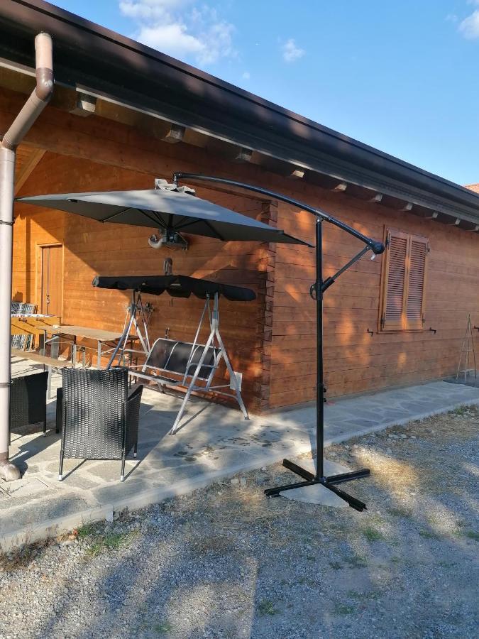 Agriturismo Bio Apipoli Lucino Kültér fotó