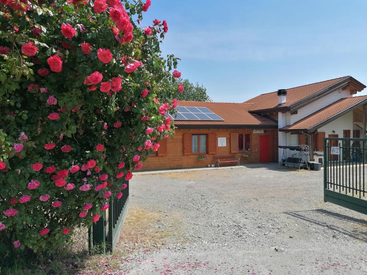 Agriturismo Bio Apipoli Lucino Kültér fotó