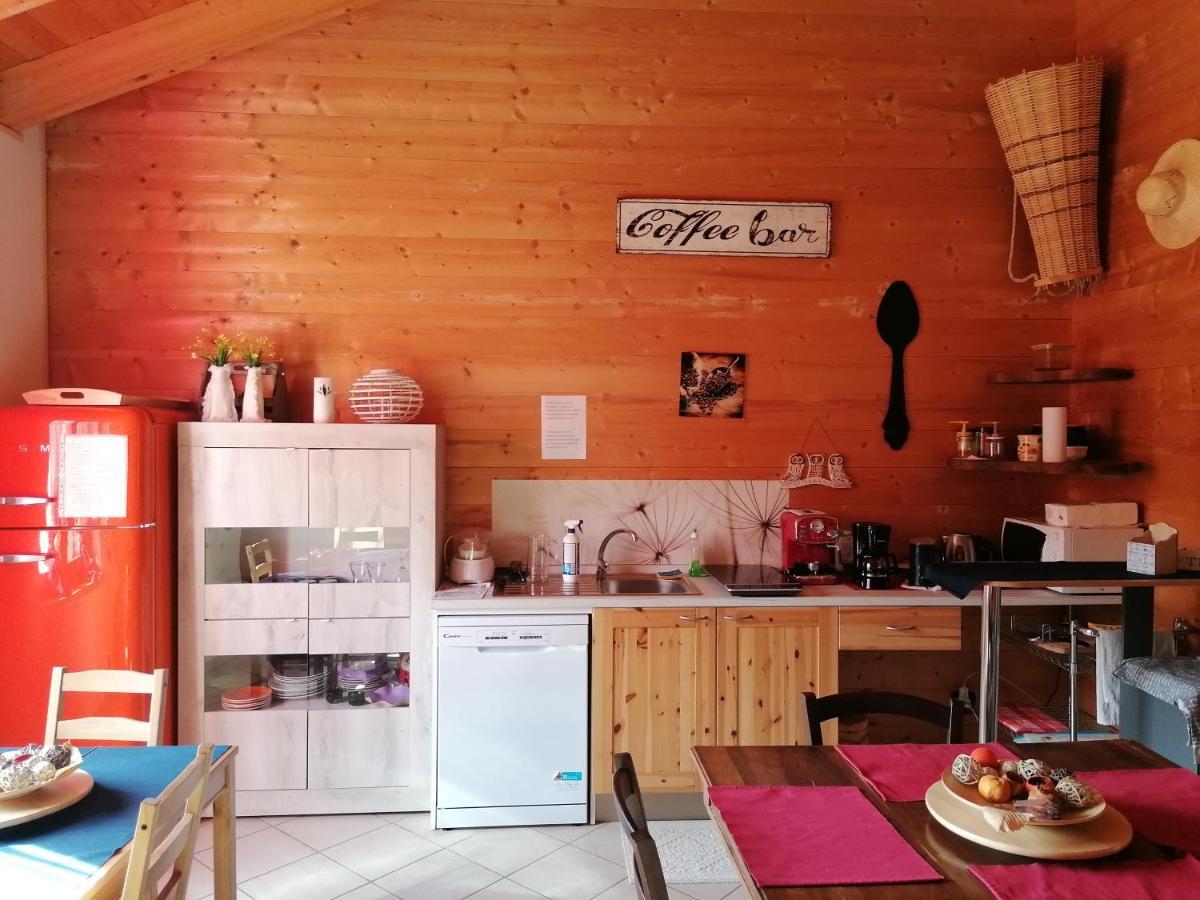 Agriturismo Bio Apipoli Lucino Kültér fotó